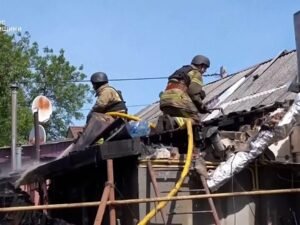 Ataque ruso con drones en Sumy deja 6 heridos, incluido un niño