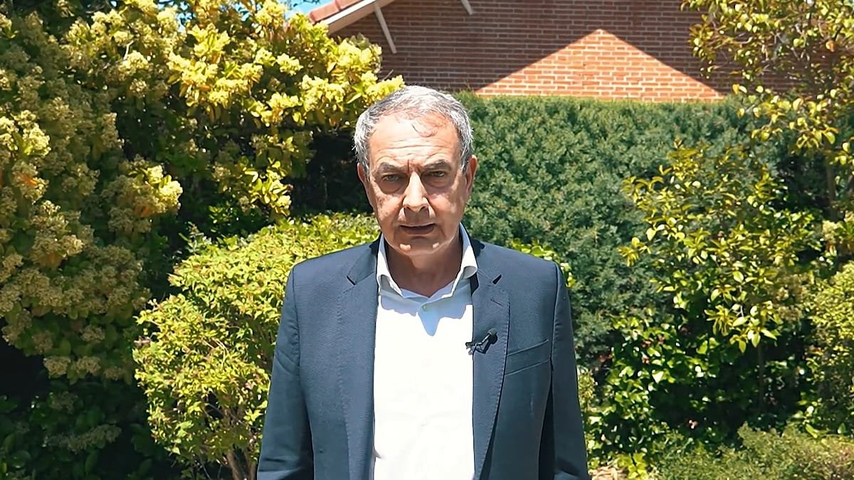 Zapatero, imputado en el caso Plus Ultra: registros y viaje frustrado