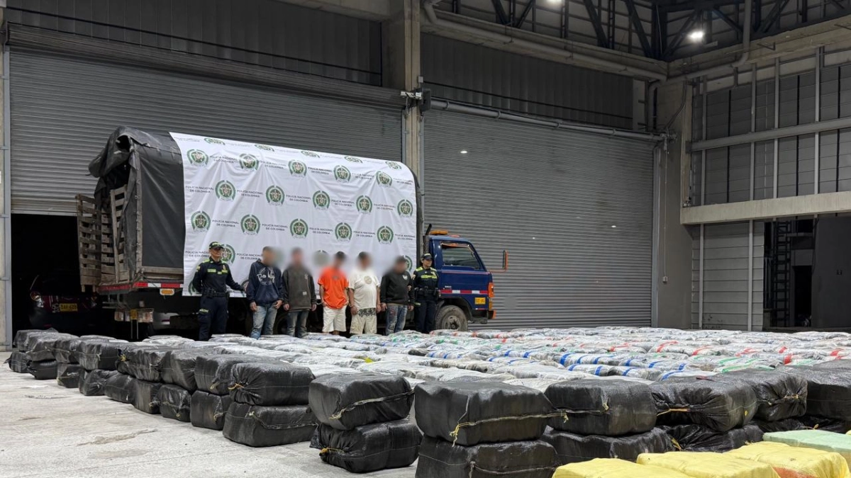 Incautan cinco toneladas de marihuana de las Farc en Medellín