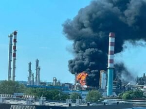 Explosión en planta química de MOL en Hungría deja un muerto y heridos