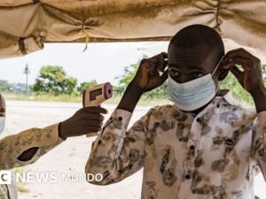 Brote de ébola en el Congo: 130 muertos y alarma de la OMS