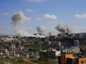 Israel escala ofensiva en Líbano y rompe límites del alto el fuego