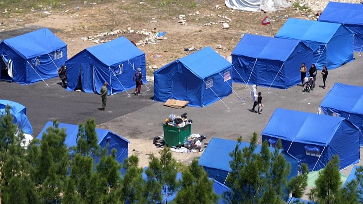 Líbano monta campamento en Beirut con un millón de desplazados