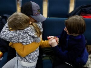 Niños ucranianos deportados: la estrategia sistemática de Rusia