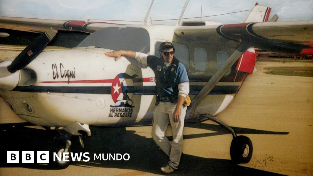 EE.UU. imputa a Raúl Castro por derribar avionetas en 1996