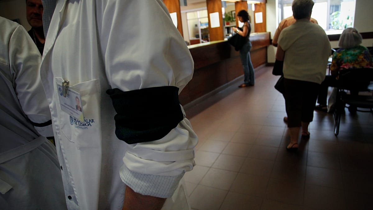Portugal investiga robo de credenciales médicas y acceso ilegal a datos de salud