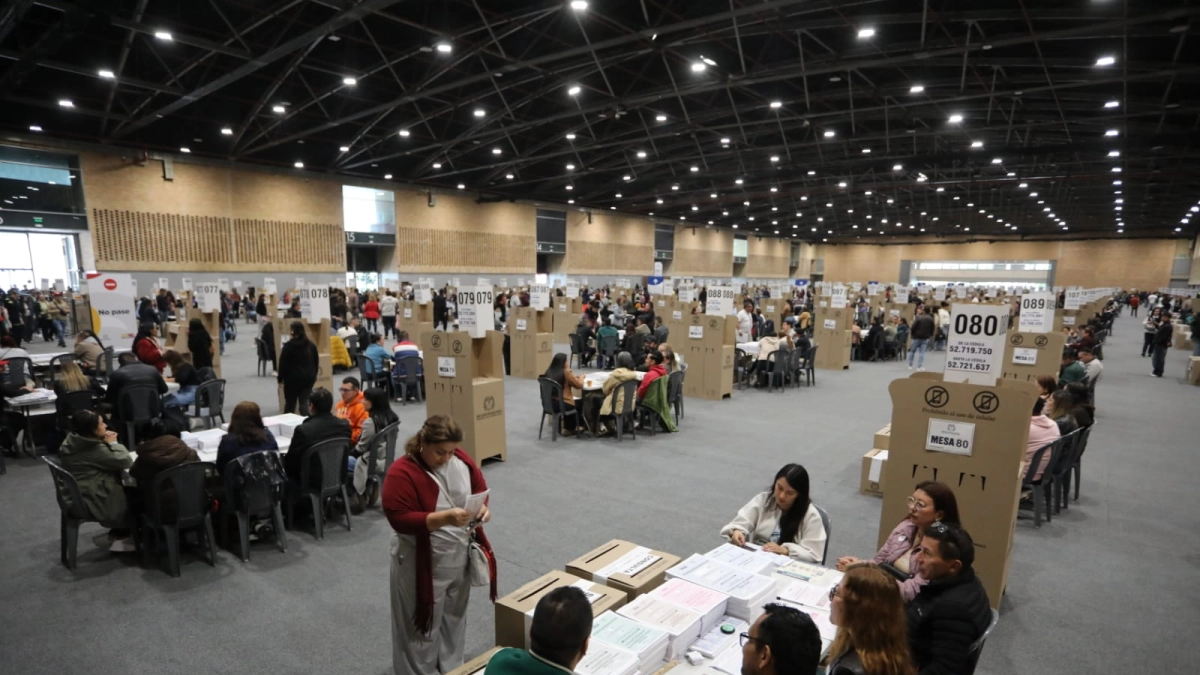 Elecciones Colombia 2026: votos para reposición y líderes en encuestas