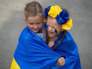 La UE sanciona a 16 funcionarios rusos por deportar niños ucranianos