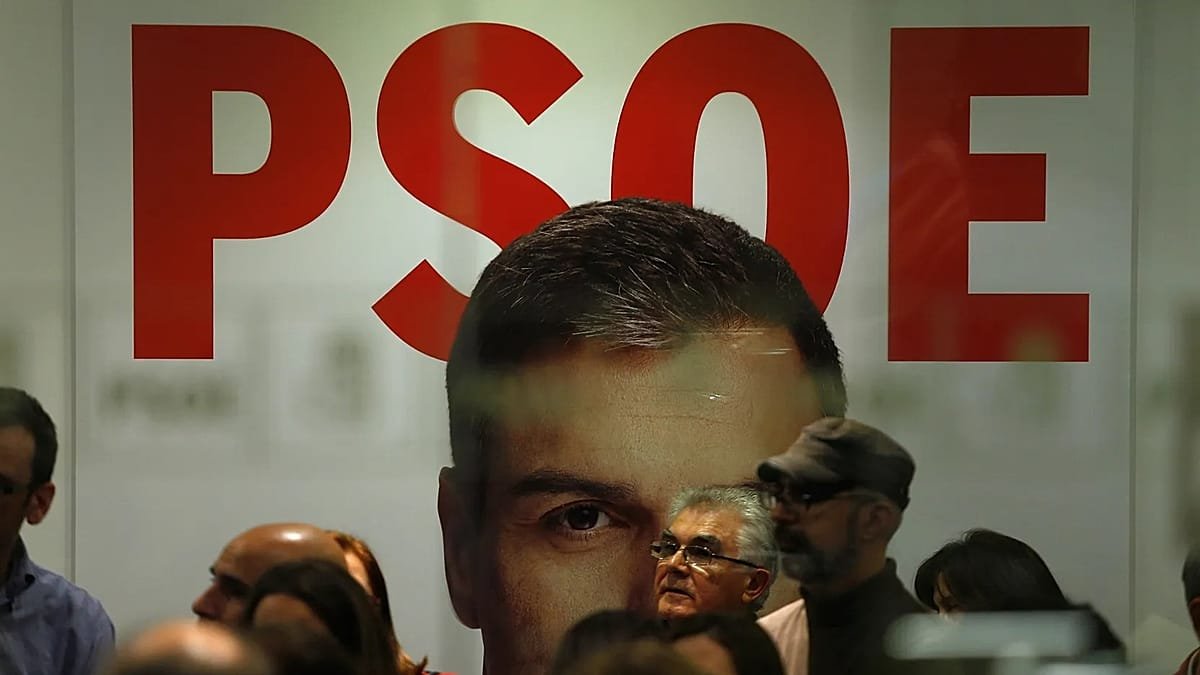Imputados Cerdán, Zarrías y la gerente del PSOE en caso Leire Díez