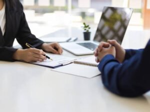 Gasto en empleo público de Colombia sube 31% y llega a $190,8 billones