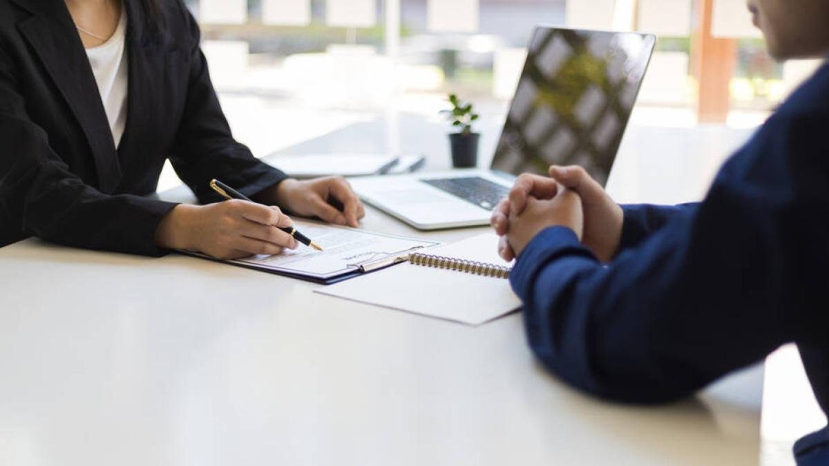 Gasto en empleo público de Colombia sube 31% y llega a $190,8 billones