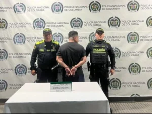 Extranjero capturado por acosar a menor de 16 años en Medellín