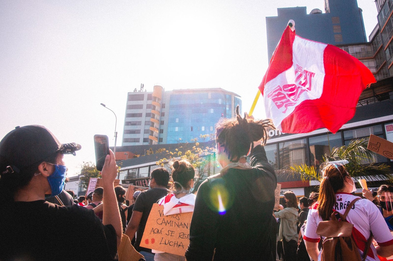 Elecciones en Perú 2025: inseguridad y crisis política marcan la votación