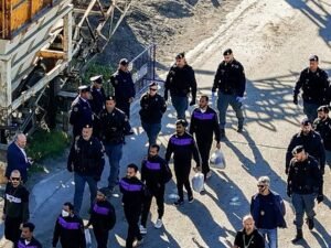 UE aprueba su ley migratoria más dura: centros fuera de Europa