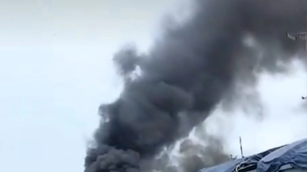 Explosión en barcaza del puerto de Pasacaballos deja heridos