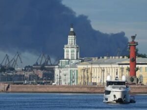 Ucrania ataca San Petersburgo durante el foro económico de Putin