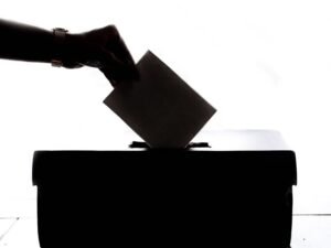 Certificado electoral Colombia 2026: vigencia y beneficios por votar