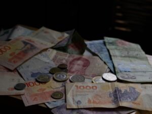 Déficit fiscal de Colombia podría llegar al 7,5% del PIB en 2027