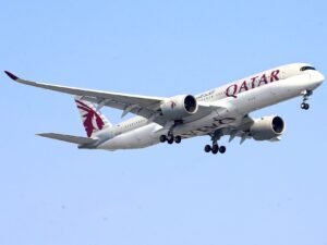 Qatar logra su primer punto mundialista con gol agónico ante Suiza