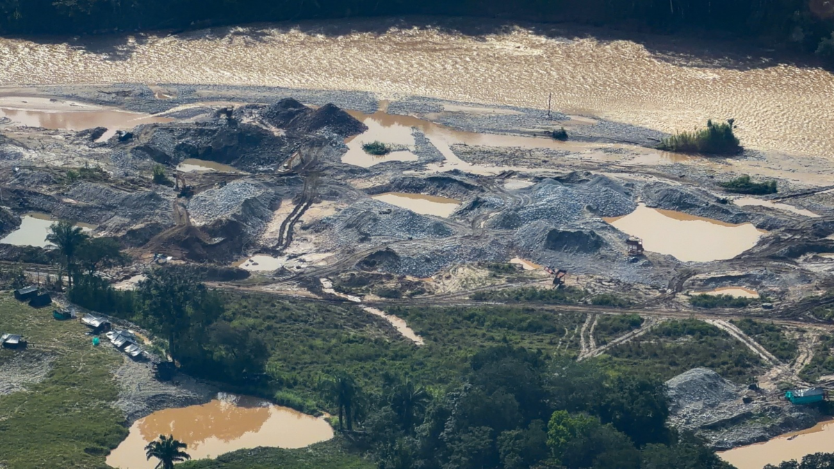 Colombia niega haber pedido sanciones de EE.UU. al oro ilegal colombiano