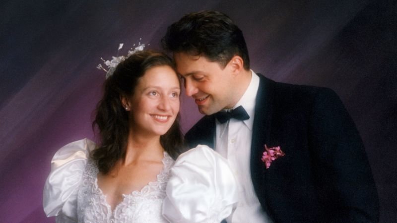 Las fotos de boda que burlaron la prensa y desafiaron al patriarcado
