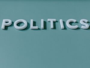 El giro político de la clase media en Bogotá rumbo a 2026
