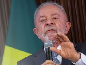 Lula desafía a Trump: rechaza aranceles y amenaza con nuevos socios