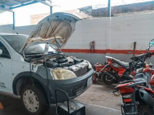 Freno con motor en autos automáticos: función poco usada