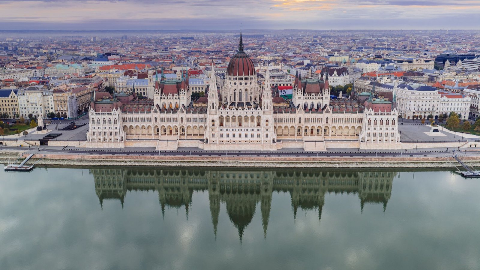 La Hungría pos-Orbán emprende una transición democrática exprés