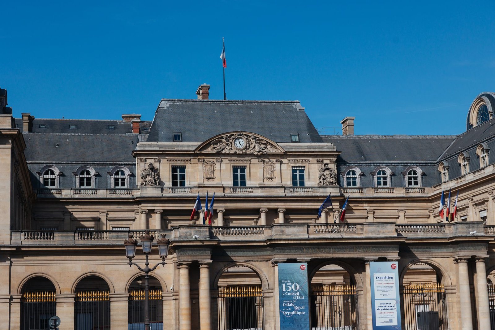 Francia: arqueólogos hallan 40.000 monedas romanas de 1.800 años