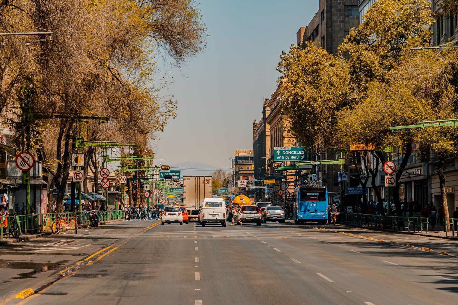 Infraestructura vial vuelve al centro del análisis y el debate en la segunda Cátedra Luis Carlos Sarmiento Angulo