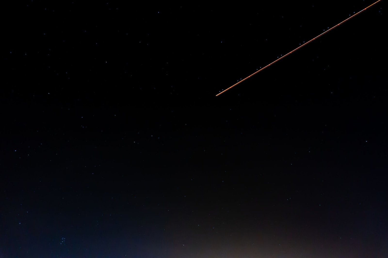 Starlink tiene un problema: su antena residencial es grande y gastona.