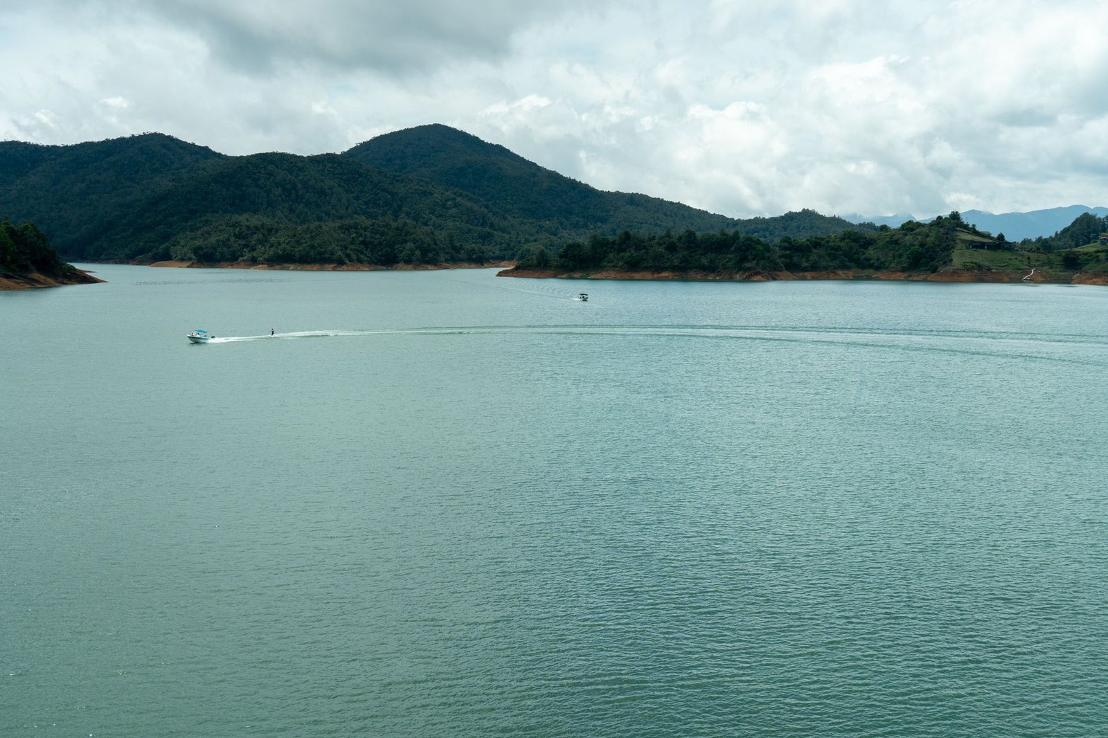 Puerto Antioquia inicia exportaciones de café desde Urabá y habilita u