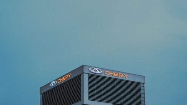 Chery compra fabrica Nissan