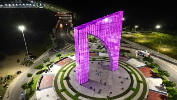 1.200 uniformados monumentos