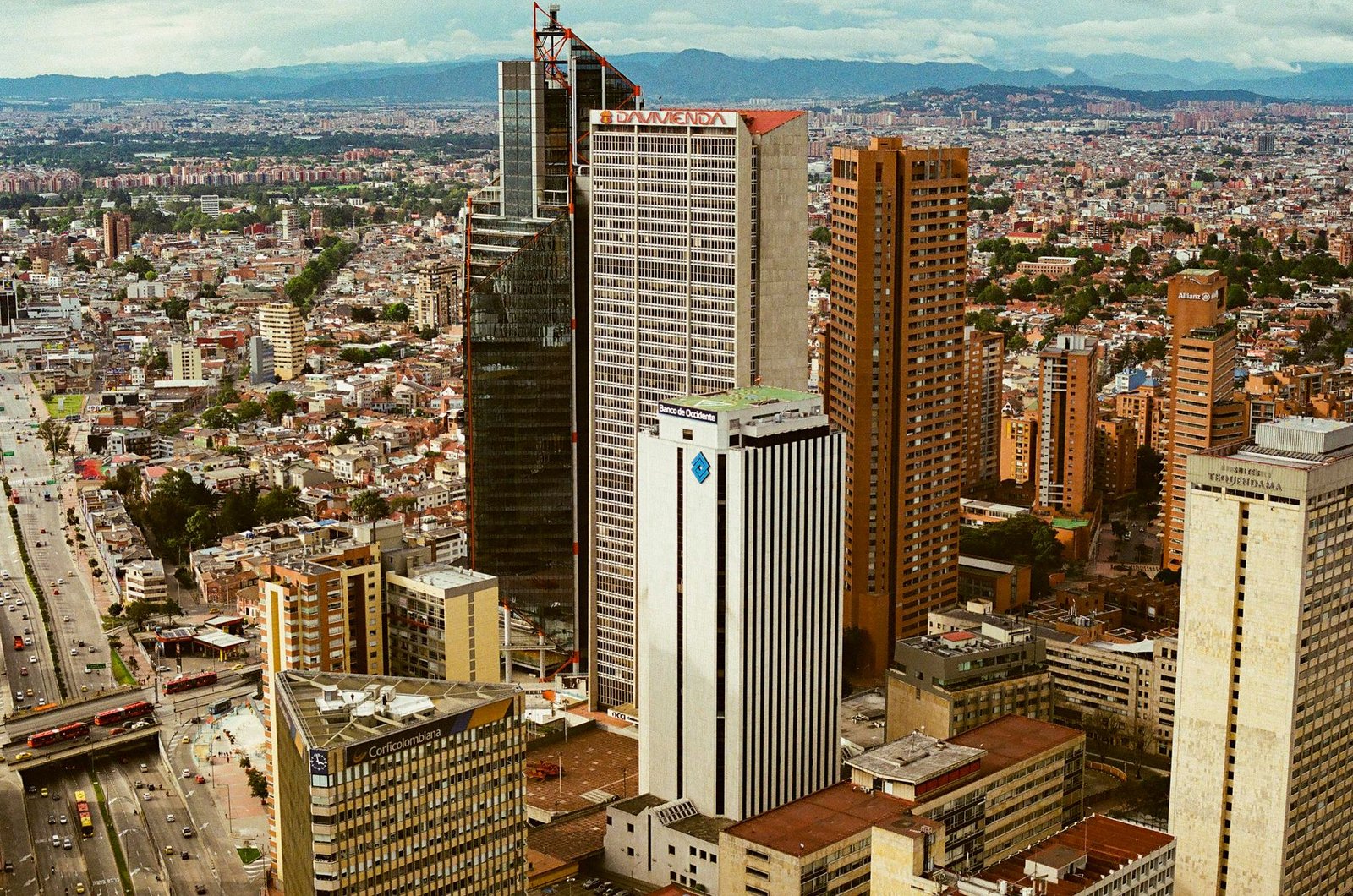 Lo que pocos saben de la economía colombiana es que este mes ha sido el punto de inflexión