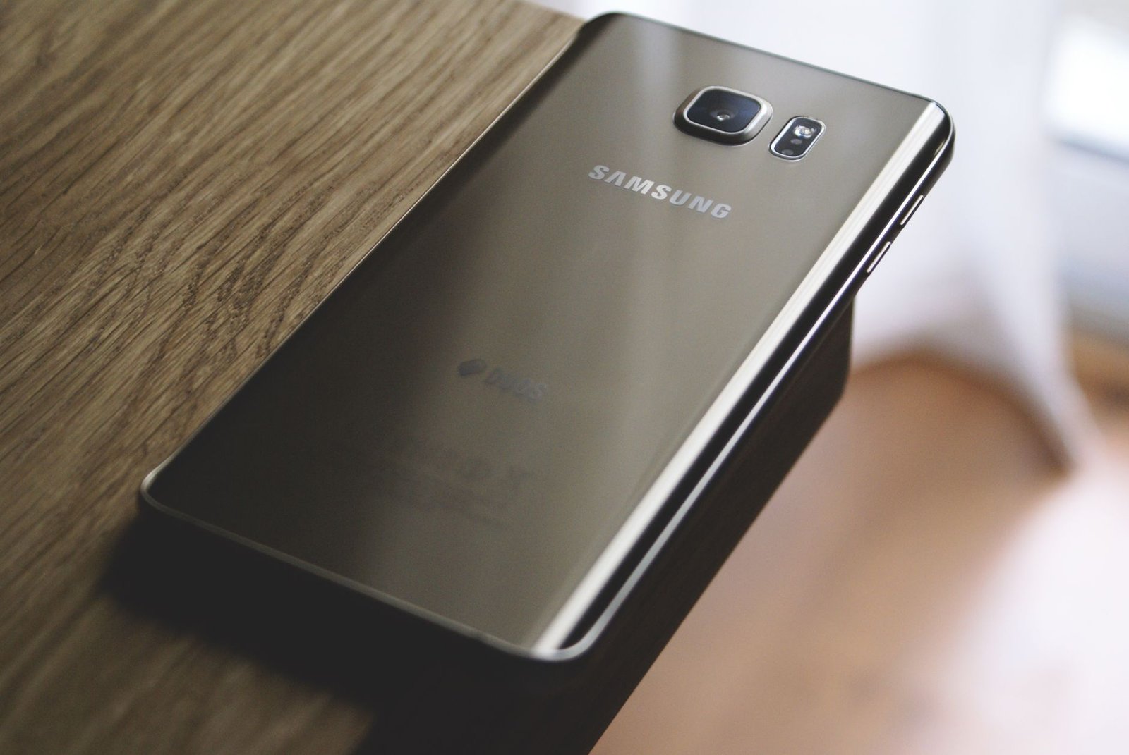 Samsung integra Bre-B en su tienda virtual y estima que el 20% de los