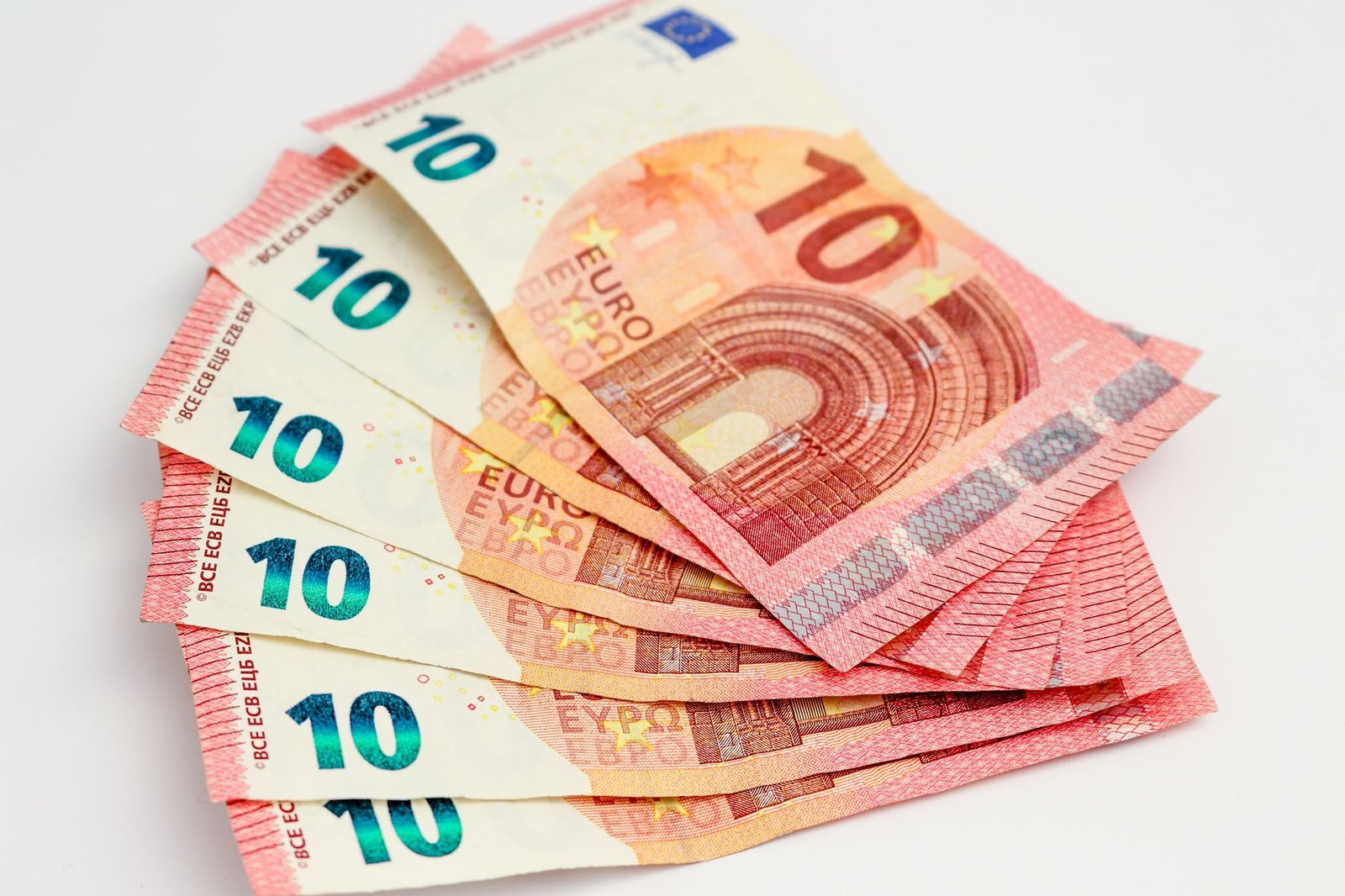 GWM llega a España con ORA 5 desde 19.950 euros