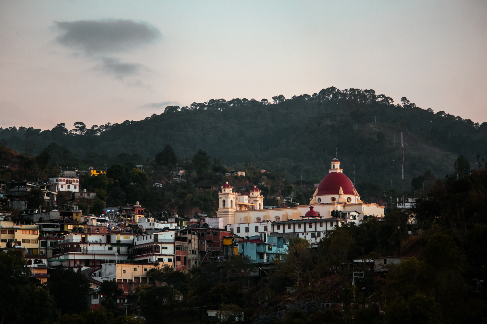 Santa Catarina Juquila prohibe venta de productos Bimbo