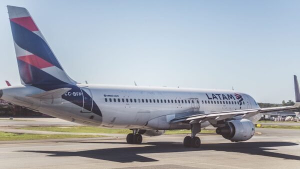 latam airlines colombia