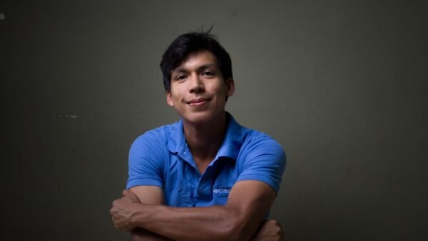 sobreviví encontrarlos" joven