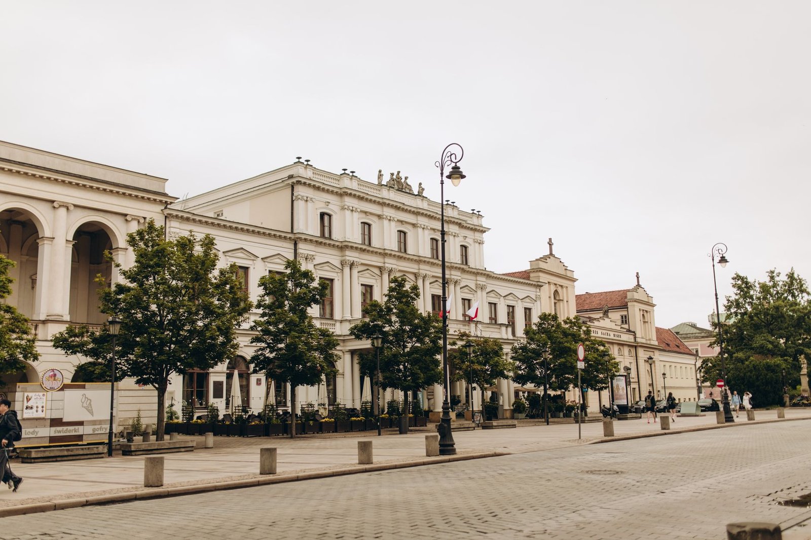 Zelenski se abre al diálogo con Polonia sobre el genocidio de Volinia
