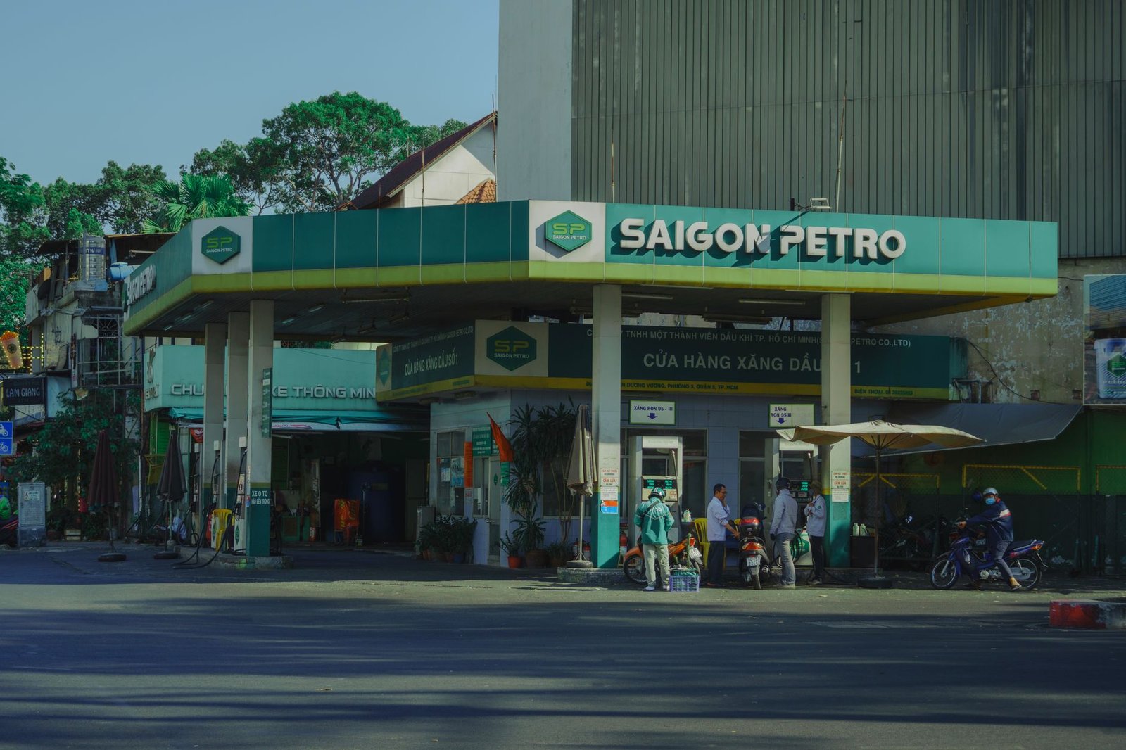 Petro sube por las tensiones entre EE UU e Irán