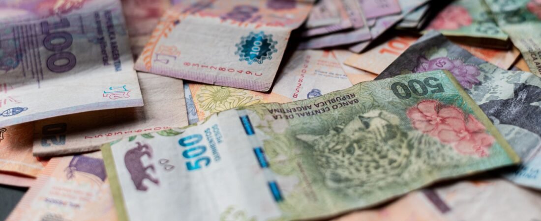 Brecha financiera récord