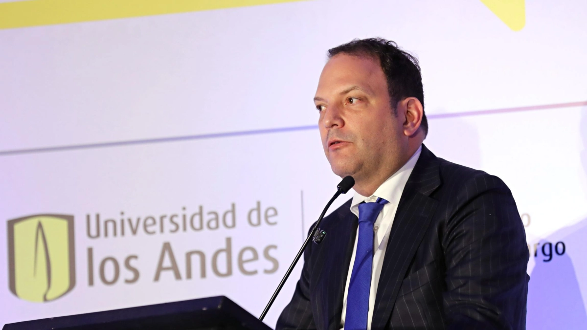 Partido Liberal respalda al gobierno pero mantendrá postura crítica